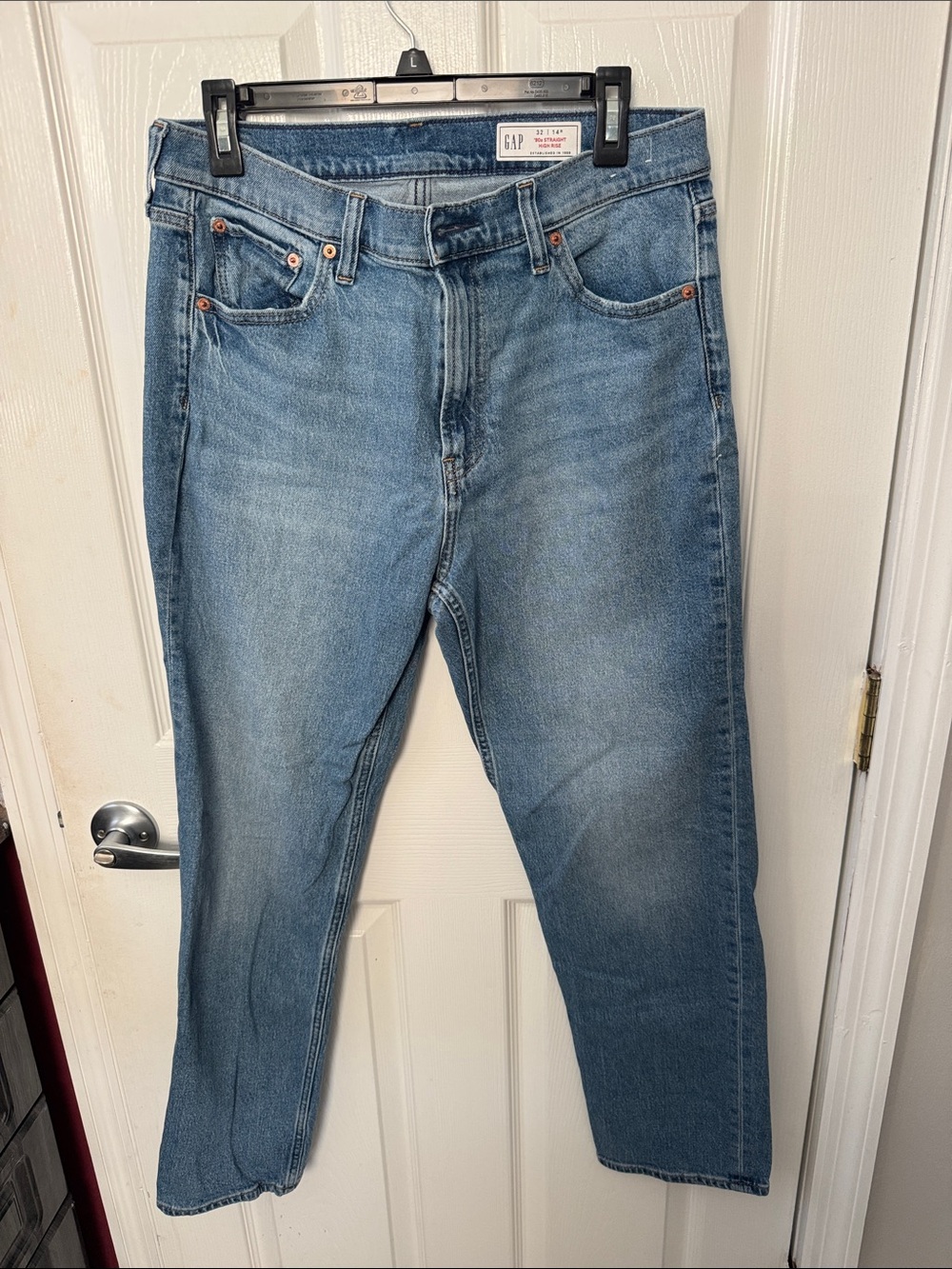 GAP Women's Medium Blue Straight Jeans